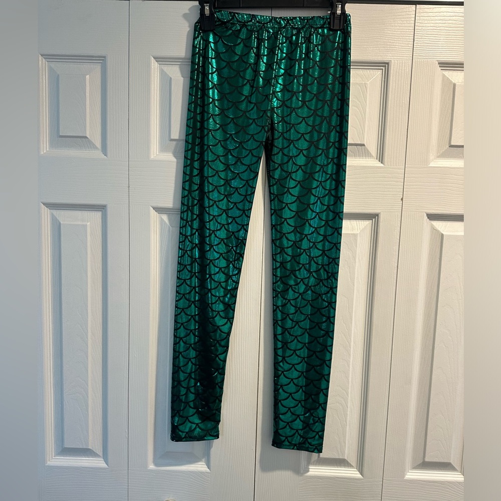 Green Metallic Mermaid Leggings
